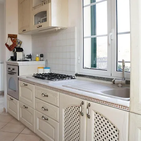 034 - Casa Teresa 7 Minuti Dal Mare, Nel Di Finale Finale Ligure