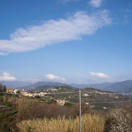 Appartamento 034 - Casa Teresa 7 Minuti Dal Mare, Nel Di Finale Finale Ligure
