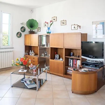 034 - Casa Teresa 7 Minuti Dal Mare, Nel Di Finale Appartamento