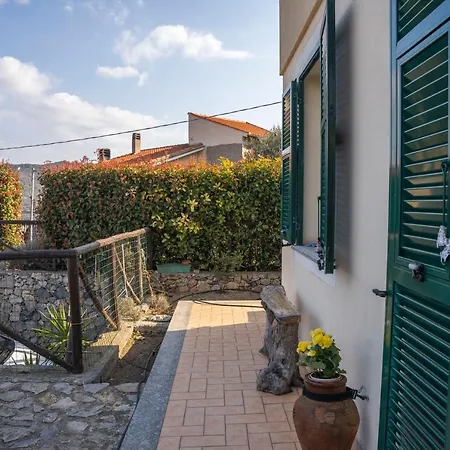 034 - Casa Teresa 7 Minuti Dal Mare, Nel Di Finale