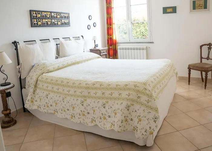 Apartamento 034 - Casa Teresa 7 Minuti Dal Mare, Nel Di Finale Finale Ligure