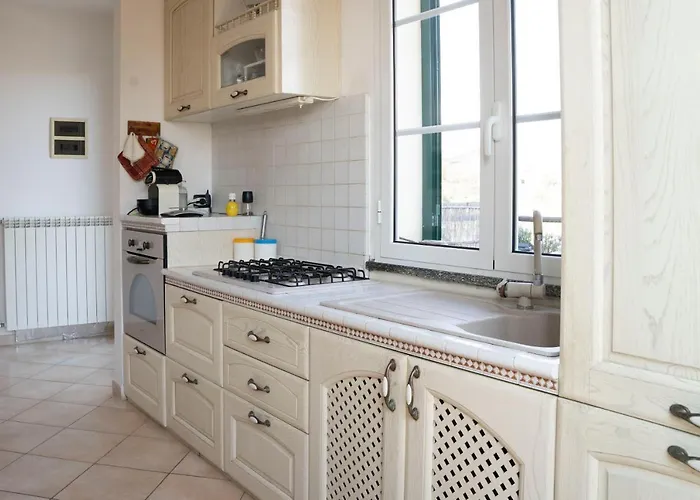 034 - Casa Teresa 7 Minuti Dal Mare, Nel Di Finale Finale Ligure